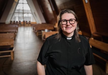 Hear from Kate Fields - Native Nashvillian Feeding the Flocks